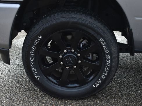 Used 2024 RAM 3500 Laramie w/ Night Edition image 11