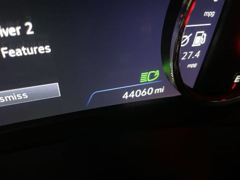 Used 2020 Chevrolet Malibu Premier FWD image 4