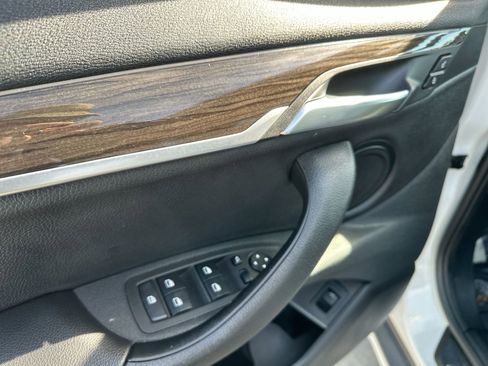 Used 2020 BMW X2 sDrive28i w/ M Sport X Package image 13