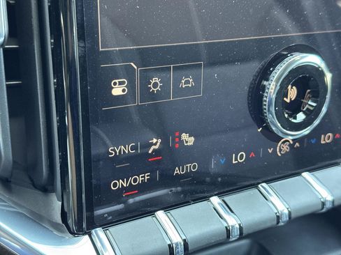 New 2026 GMC Acadia Elevation FWD image 17