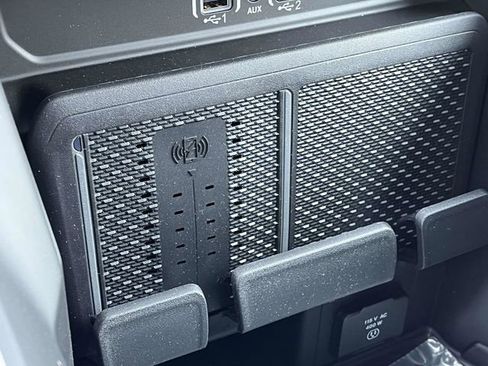 New 2026 RAM 1500 4x4 Crew Cab image 26