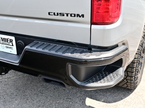 New 2026 Chevrolet Silverado 1500 Custom Trail Boss AWD/4WD image 9