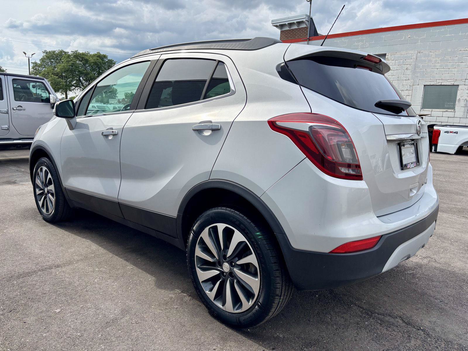 Used 2020 Buick Encore Essence AWD/4WD image 10