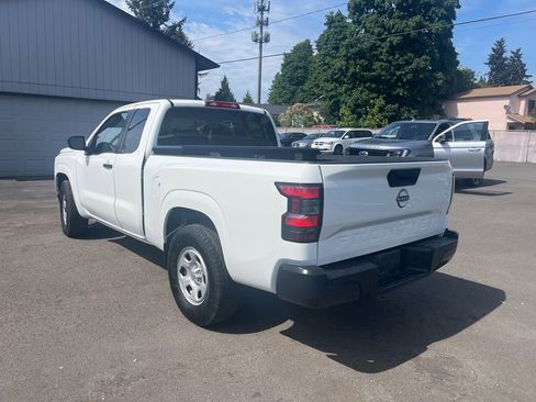 Used 2022 Nissan Frontier S RWD image 2