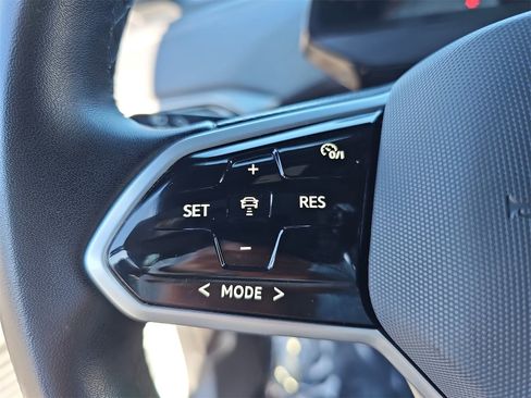 Used 2023 Volkswagen ID.4 S image 17