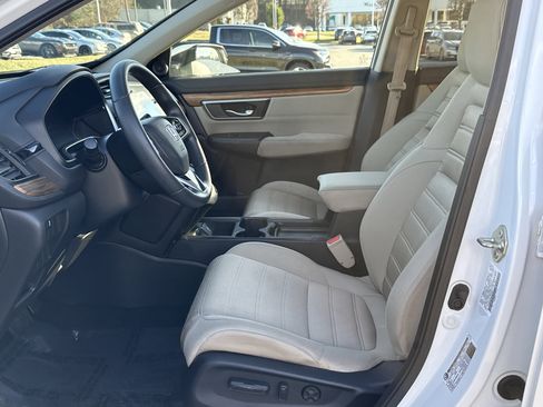Used 2019 Honda CR-V EX image 16