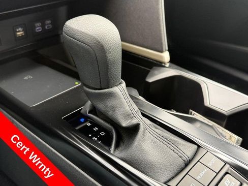 Used 2025 Toyota Camry LE FWD image 18