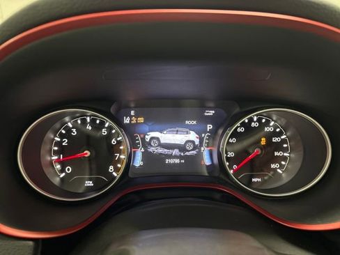 Used 2018 Jeep Compass Trailhawk w/ Navigation Group image 38