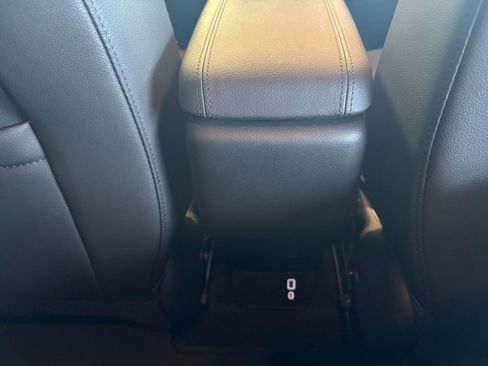 Used 2025 Buick Encore GX Preferred image 29