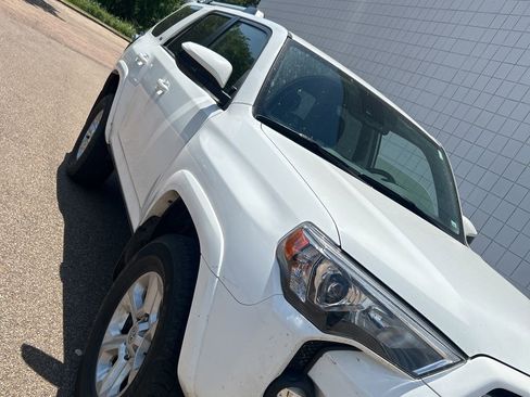 Used 2024 Toyota 4Runner SR5 image 5