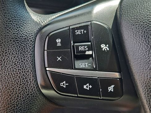 Used 2020 Ford Escape SE image 24