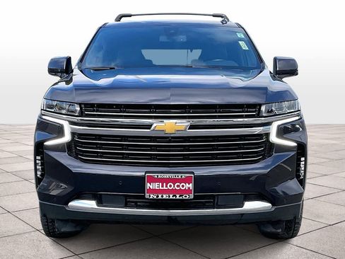 Used 2022 Chevrolet Tahoe LT w/ Luxury Package image 3