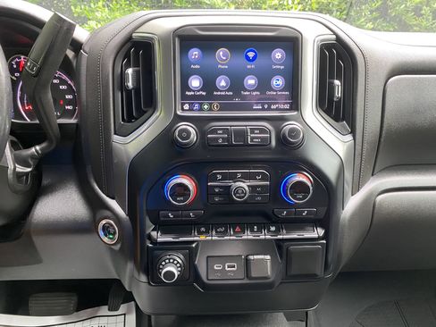 Used 2022 Chevrolet Silverado 1500 LT w/ Bed Protection Package RWD image 25