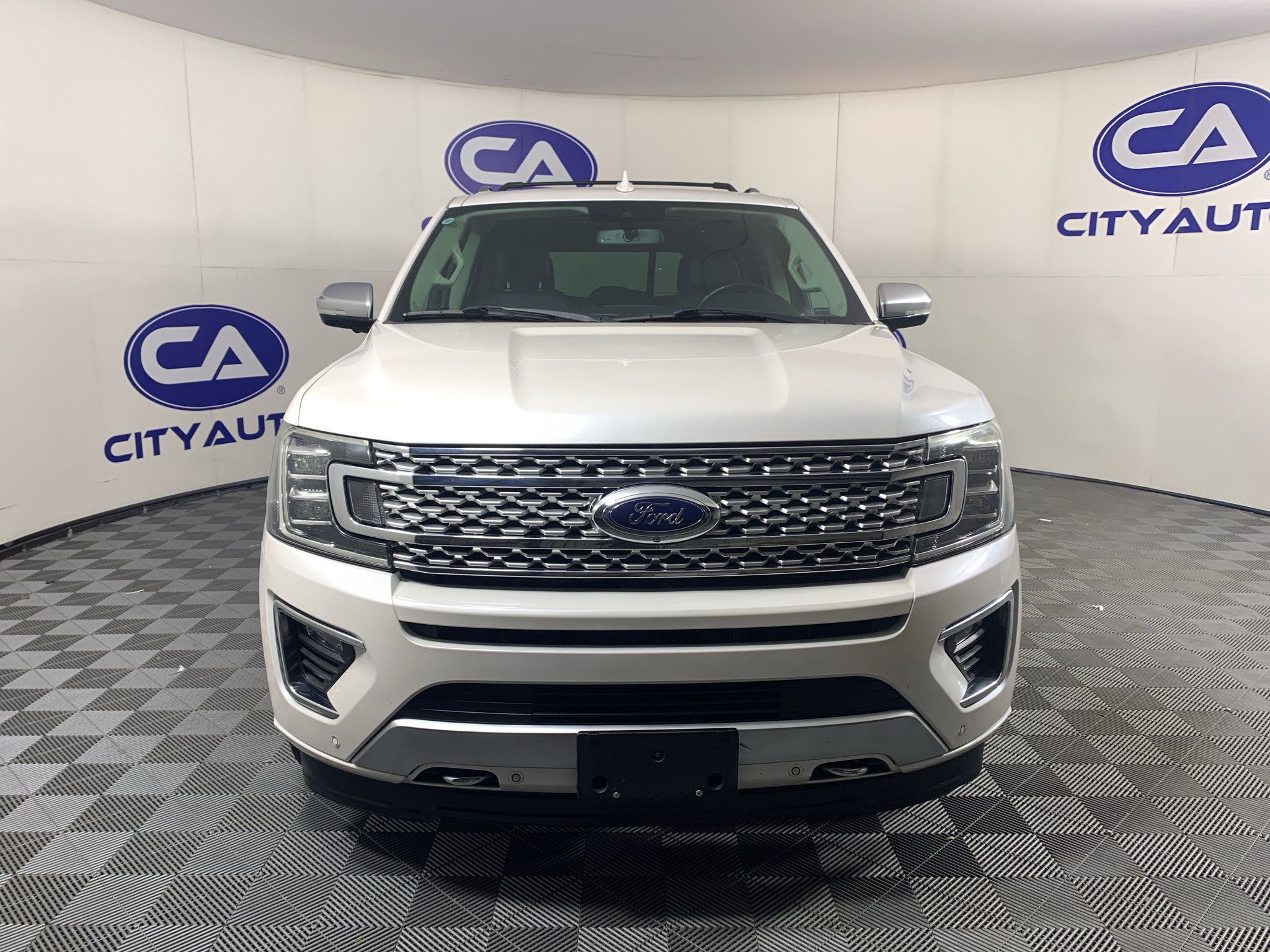 Used 2019 Ford Expedition Platinum AWD/4WD image 7