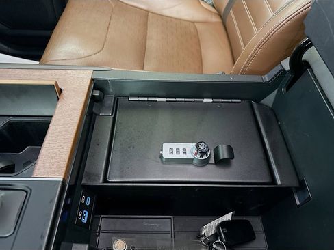 Used 2023 Toyota Tundra 1794 Edition image 34