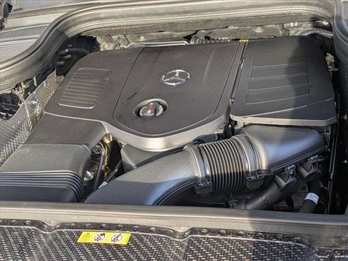 Certified 2025 Mercedes-Benz GLE 350 4MATIC image 24