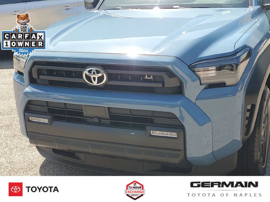 Certified 2025 Toyota 4Runner SR5 AWD/4WD image 14
