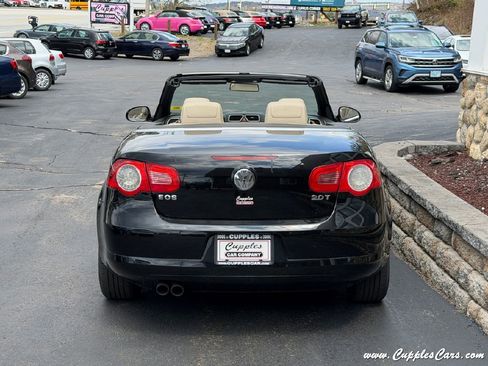 Used 2008 Volkswagen Eos 2.0T FWD image 10