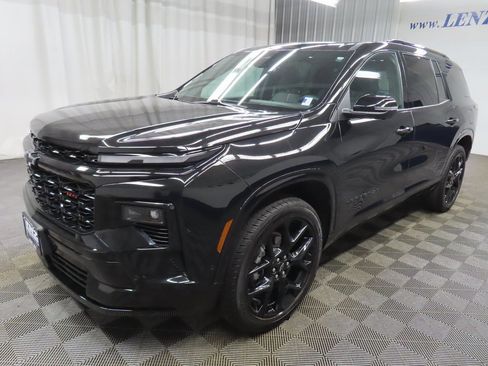 Used 2024 Chevrolet Traverse RS image 6