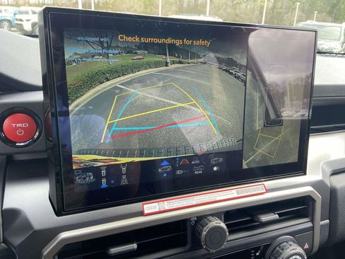New 2026 Toyota 4Runner TRD Off-Road Premium AWD/4WD image 21