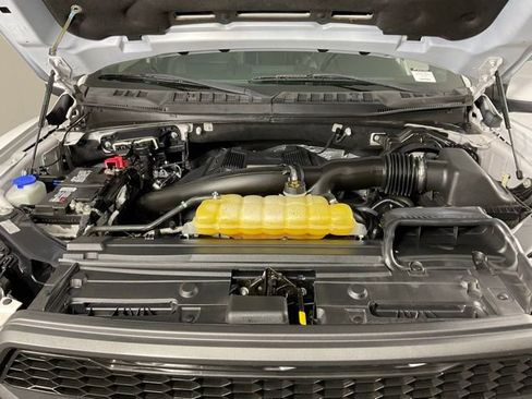 Certified 2018 Ford F150 Raptor w/ Equipment Group 802A Luxury image 9