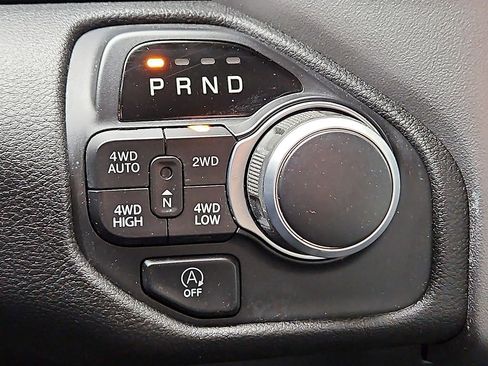 Used 2020 RAM 1500 Big Horn image 15