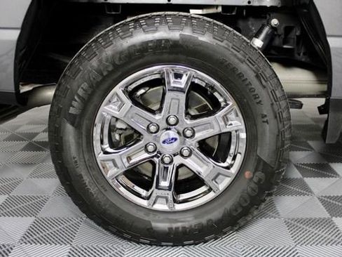 Used 2023 Ford F150 Lariat w/ FX4 Off-Road Package AWD/4WD image 10