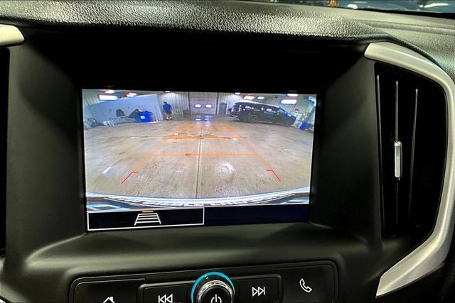 Certified 2024 GMC Terrain SLE w/ Driver Convenience Package FWD image 14
