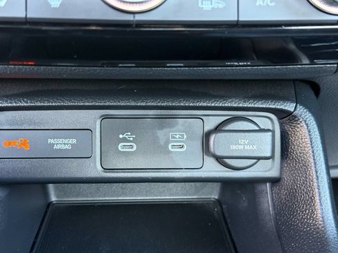 Used 2025 Honda Civic Sport image 24