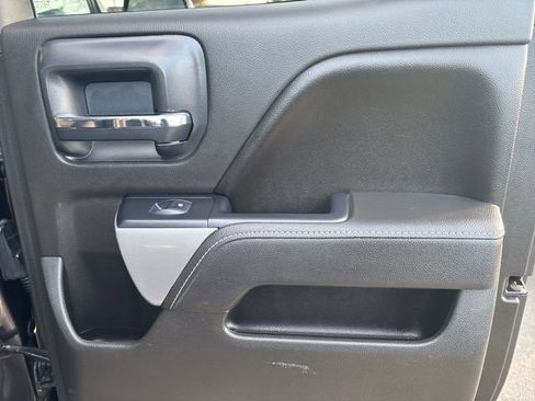 Used 2015 Chevrolet Silverado 2500 LT w/ LT Convenience Package image 30