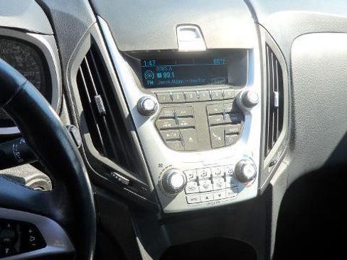 Used 2011 Chevrolet Equinox LT w/ Driver Convenience Package image 23