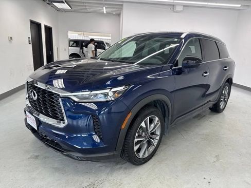 Used 2025 INFINITI QX60 Luxe AWD/4WD image 7