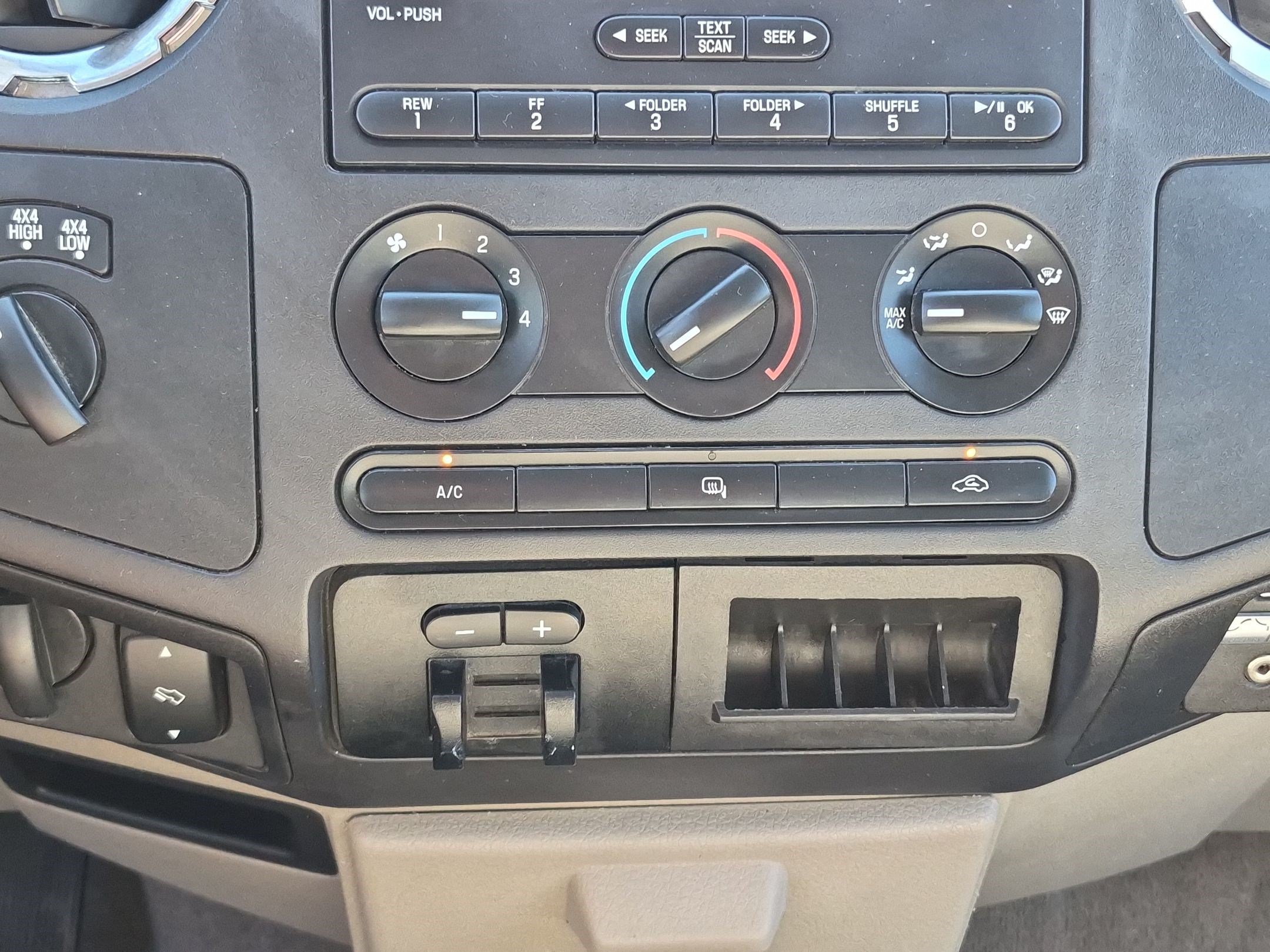 Used 2010 Ford F250 XLT AWD/4WD image 23