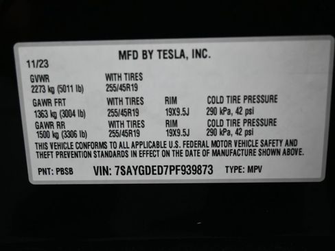Used 2023 Tesla Model Y 2WD image 8