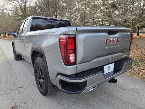 Used 2025 GMC Sierra 1500 Elevation image 4