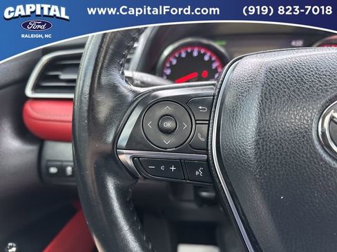 Used 2020 Toyota Camry XSE image 22