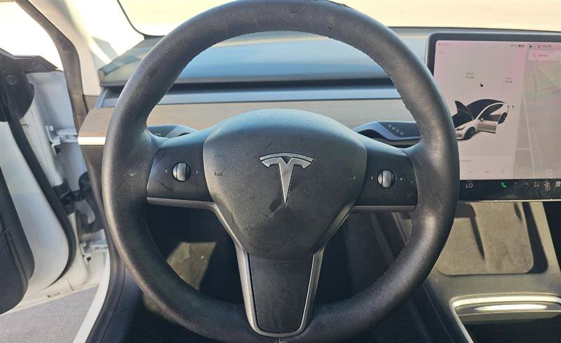 Used 2021 Tesla Model 3 Standard Range Plus RWD image 5