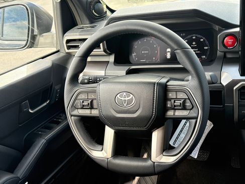New 2026 Toyota 4Runner TRD Off-Road Premium AWD/4WD image 22