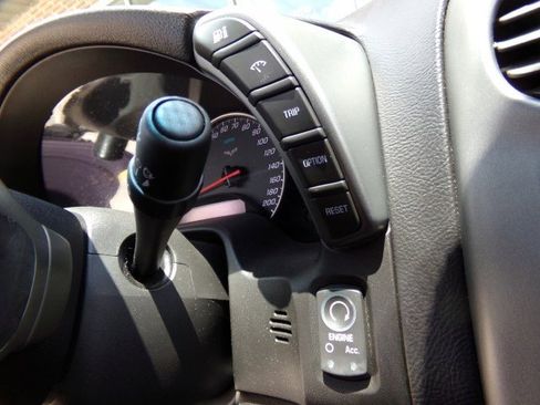 Used 2007 Chevrolet Corvette Coupe RWD image 16