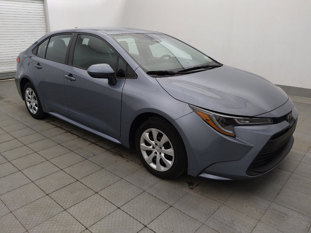 Used 2024 Toyota Corolla LE FWD image 11
