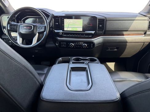 Used 2025 GMC Sierra 1500 SLT AWD/4WD image 21