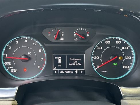 Used 2022 Chevrolet Traverse LS image 30