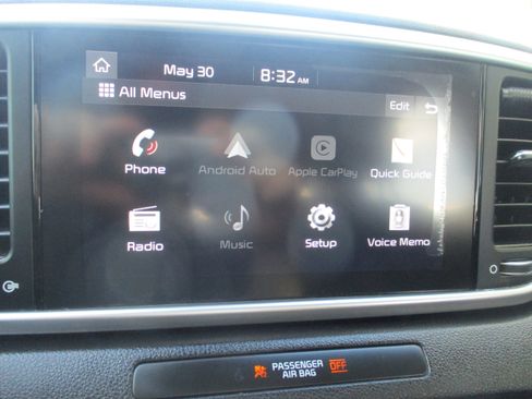 Used 2021 Kia Sportage LX w/ LX Fwd Popular Package image 17