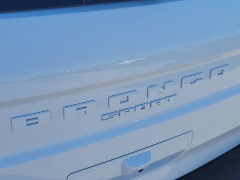 New 2025 Ford Bronco Sport Outer Banks w/ Outer Banks Tech Package+ AWD/4WD image 9