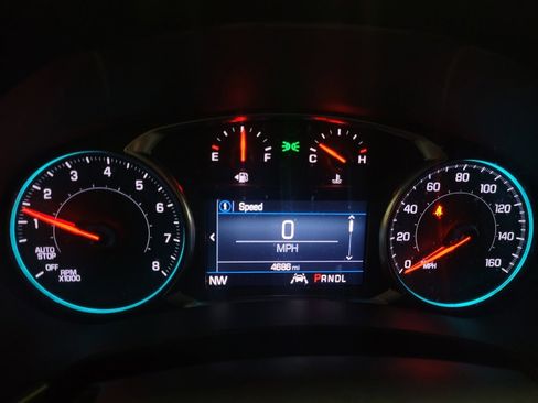 Used 2023 Chevrolet Equinox LT image 23