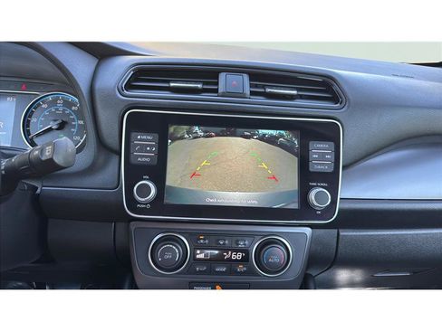 Used 2025 Nissan Leaf S FWD image 35