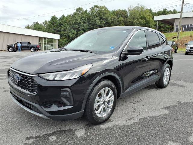Certified 2023 Ford Escape Active w/ Tech Pack #2 AWD/4WD image 1