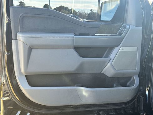 Used 2022 Ford F150 Lariat w/ Equipment Group 502A High image 14