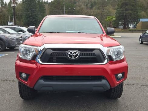 Used 2015 Toyota Tacoma 4x4 Double Cab image 4