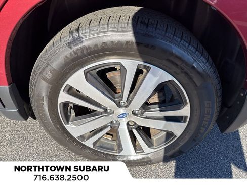 Used 2018 Subaru Outback 2.5i Limited image 14